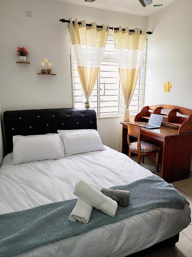 Putrajaya Dwiputra 6 Plus 1 Pax Blissful Fully Air-Con Suite Eksteriør bilde